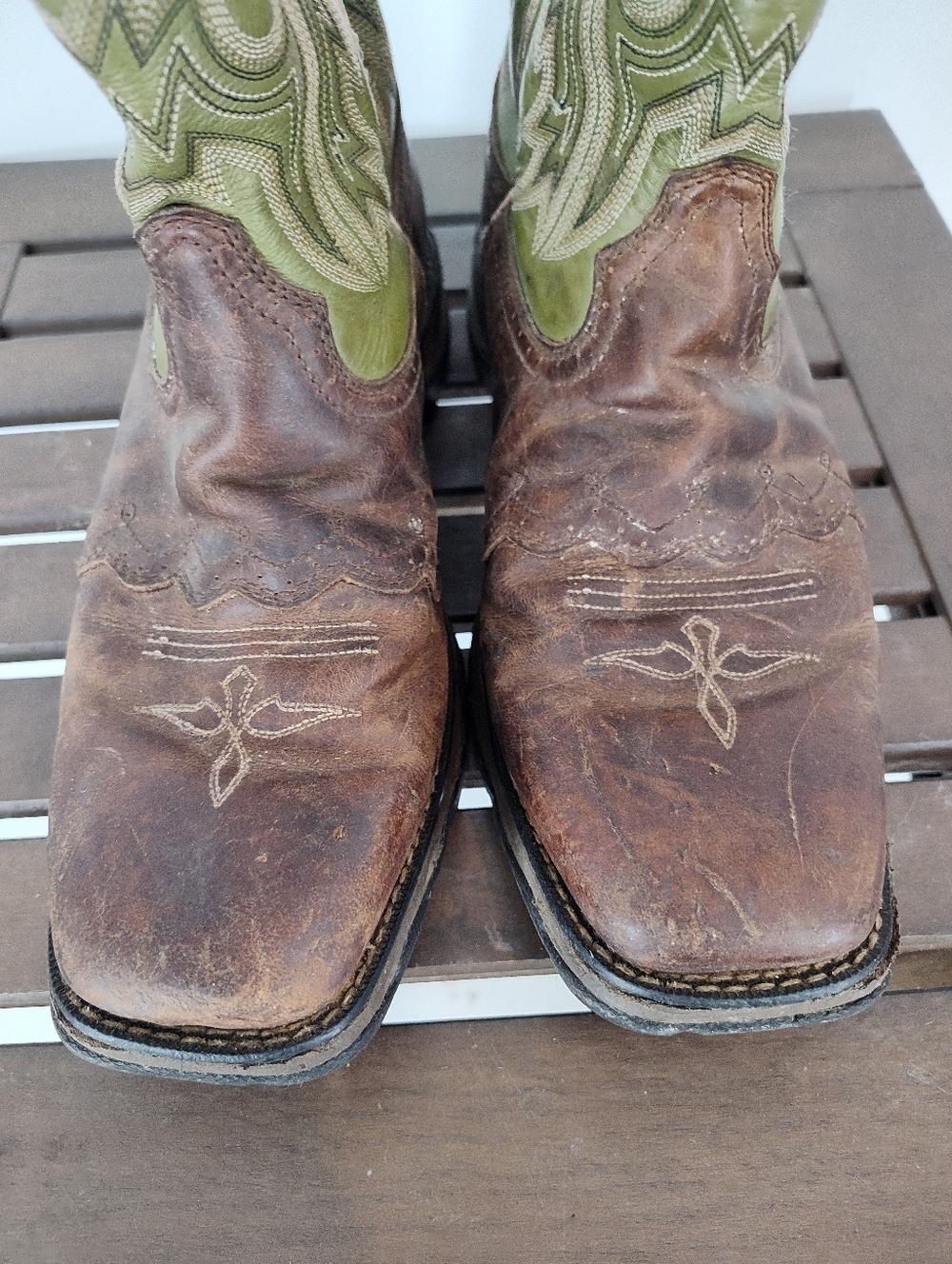 Durango Women's Brown Leather Cowboy Boots with Green Shaft Size 10M - Picture 2 of 9